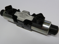 Directional control valve